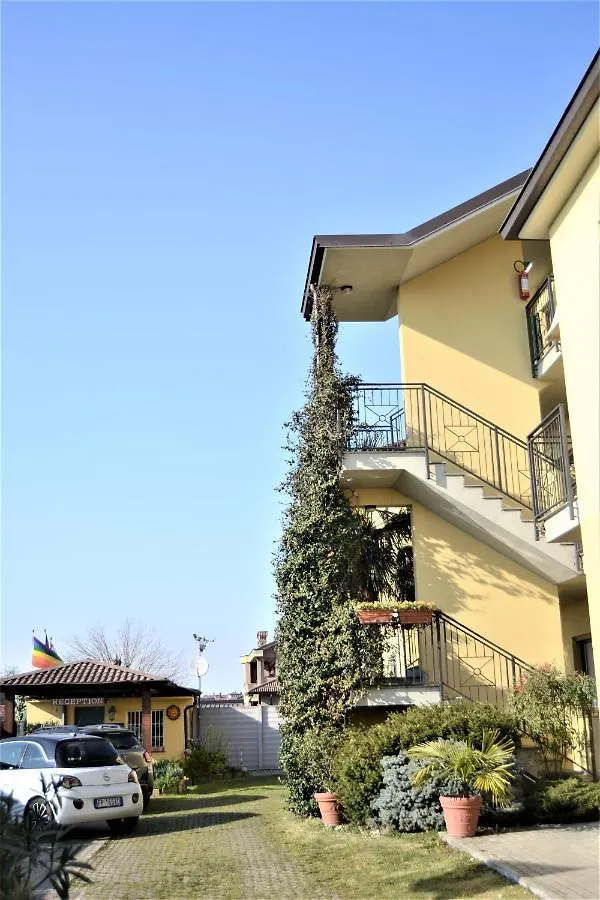 Apartment New Inn Residence Mediglia